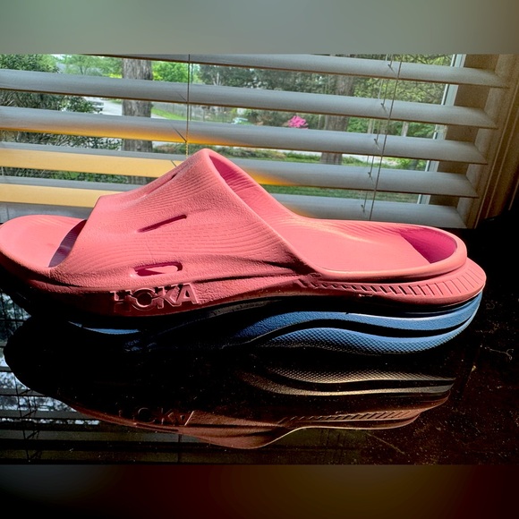 HOKA Recovery Slides – Pink/Blue Women’s Size 10 / Men’s Size 8 ✨Ultra-Cushioned - Picture 6 of 10